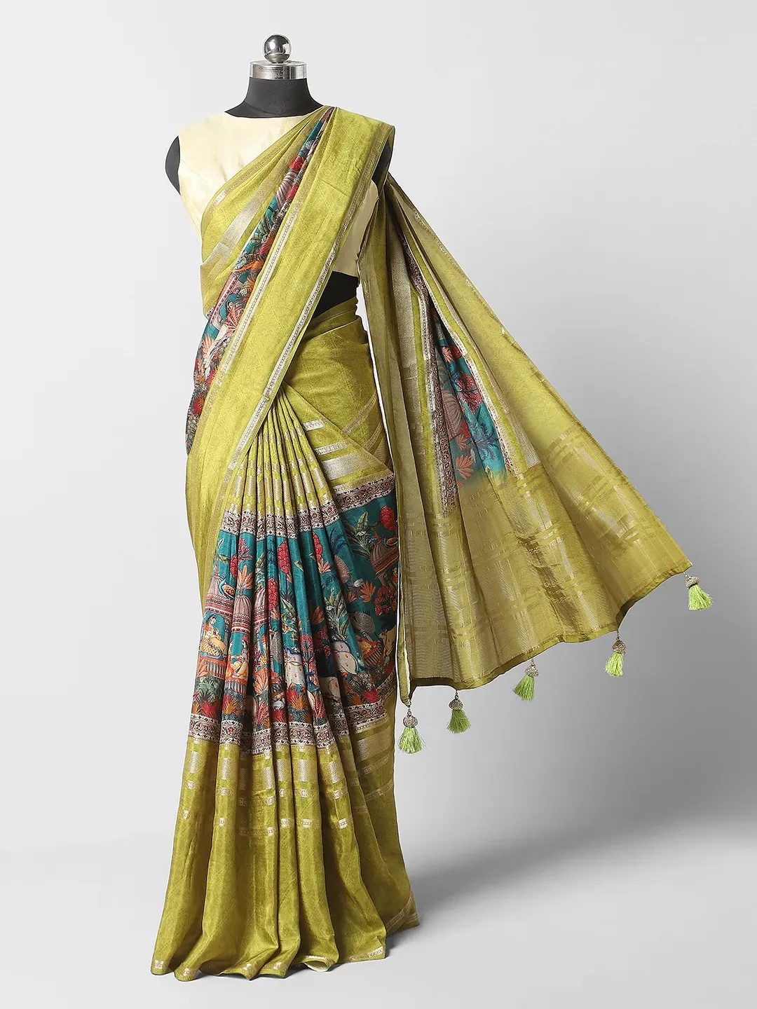 Semi-Crape Saree With Green Shade QI202551